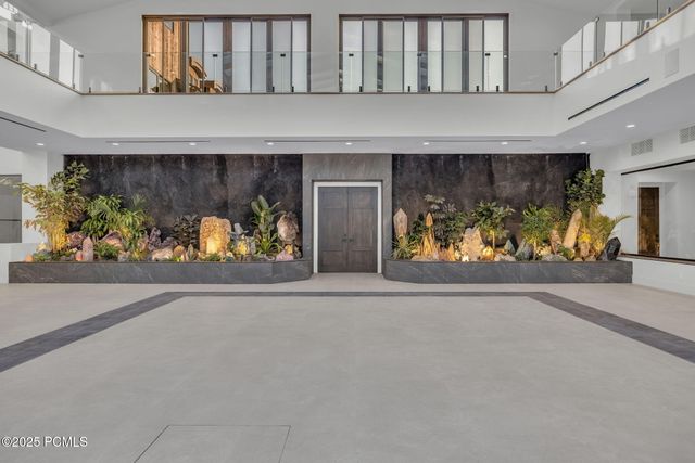 867 S Summit Creek Drive, Other City - Utah, UT 84653