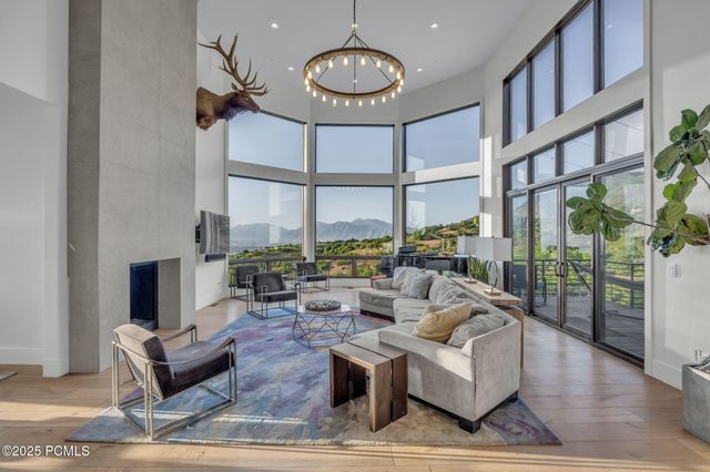 867 S Summit Creek Drive, Other City - Utah, UT 84653