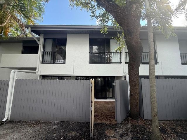 19428 NE 26th Avenue 103b, Miami, FL 33180