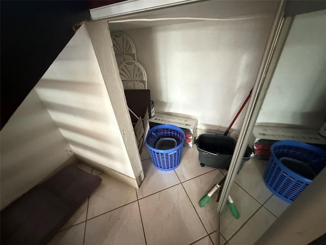 19428 NE 26th Avenue 103b, Miami, FL 33180