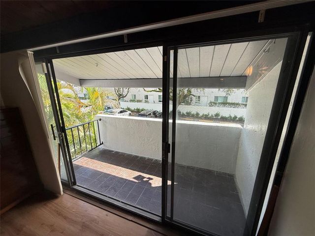 19428 NE 26th Avenue 103b, Miami, FL 33180