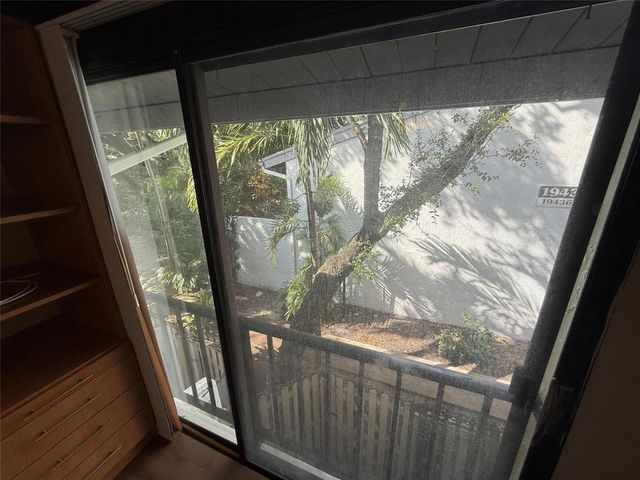 19428 NE 26th Avenue 103b, Miami, FL 33180