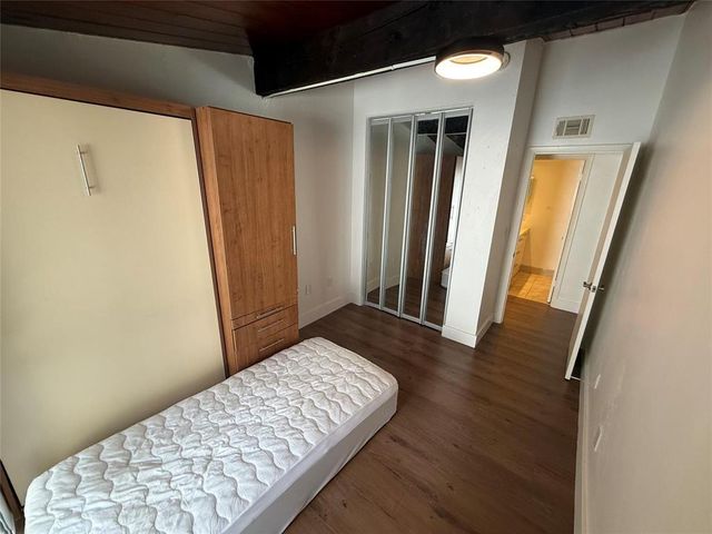 19428 NE 26th Avenue 103b, Miami, FL 33180