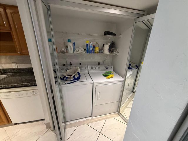 19428 NE 26th Avenue 103b, Miami, FL 33180