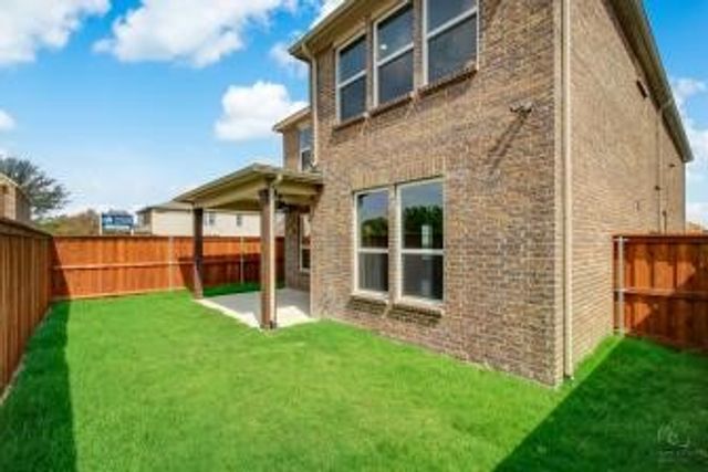 260 Lee Roy Jordan, Irving, TX 75063