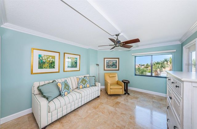 240 SAND KEY ESTATES DRIVE 222, Clearwater, FL 33767