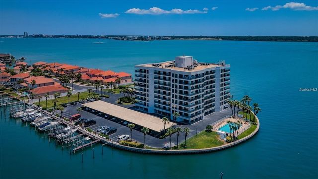 240 SAND KEY ESTATES DRIVE 222, Clearwater, FL 33767