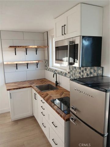 626 E 3rd, Santa Ana, CA 92701