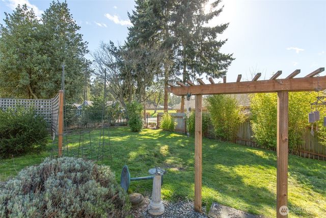 306 Taylor Boulevard, Sequim, WA 98382