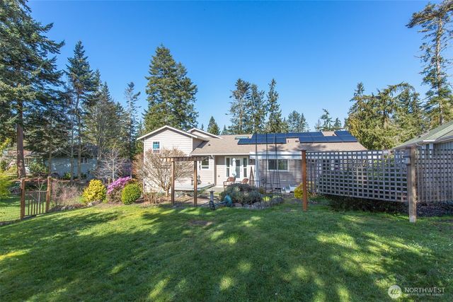 306 Taylor Boulevard, Sequim, WA 98382