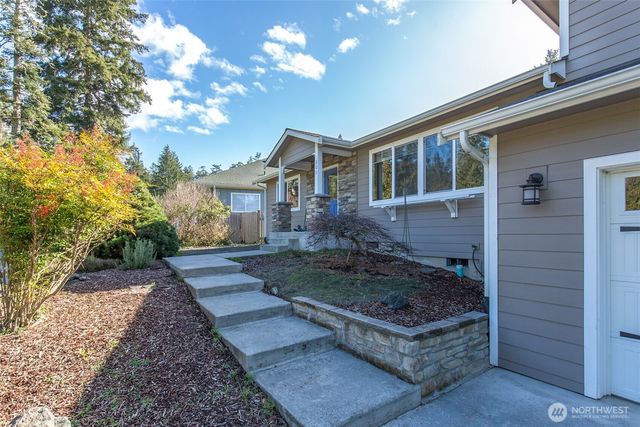 306 Taylor Boulevard, Sequim, WA 98382