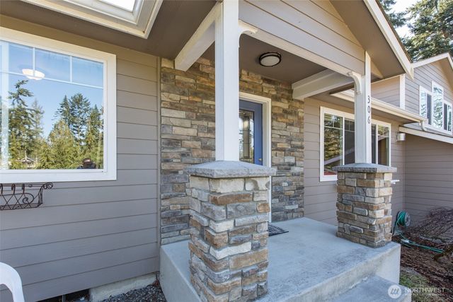 306 Taylor Boulevard, Sequim, WA 98382