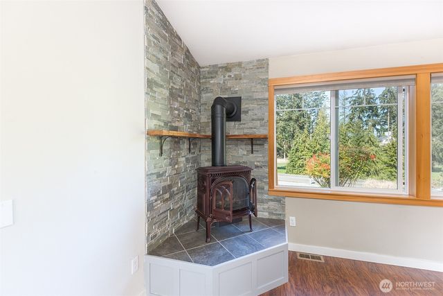 306 Taylor Boulevard, Sequim, WA 98382