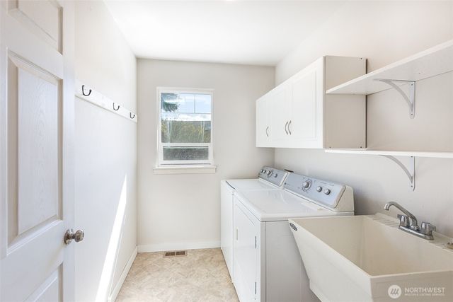 306 Taylor Boulevard, Sequim, WA 98382