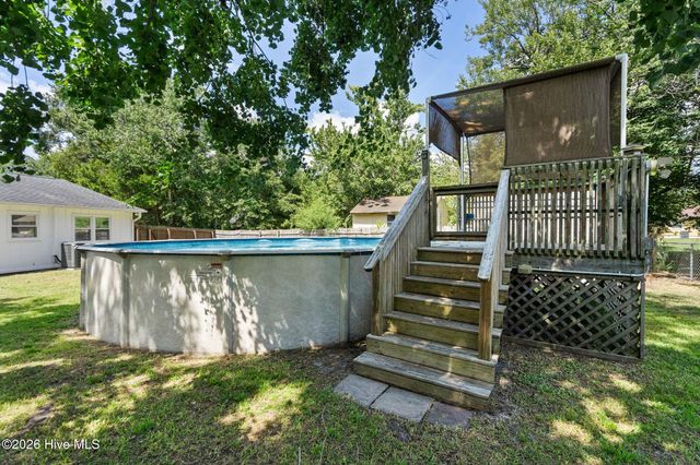 514 Plymouth Drive, Wilmington, NC 28405