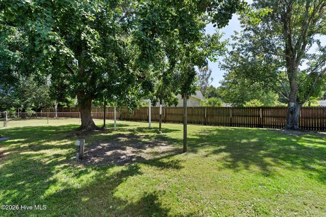 514 Plymouth Drive, Wilmington, NC 28405