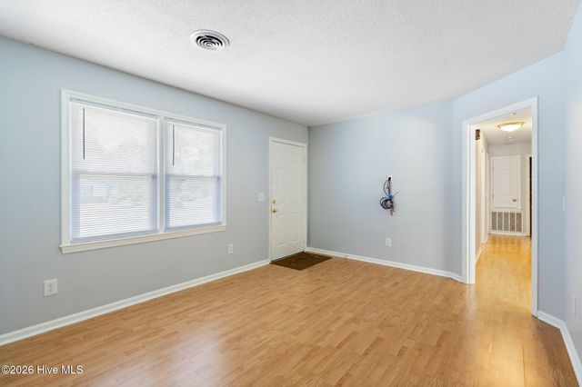 514 Plymouth Drive, Wilmington, NC 28405