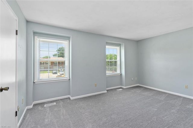 914 Jay Are CT, Virginia Beach, VA 23462