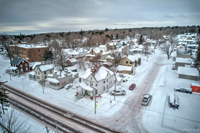 708 Calumet Street, Lake Linden, MI 49945