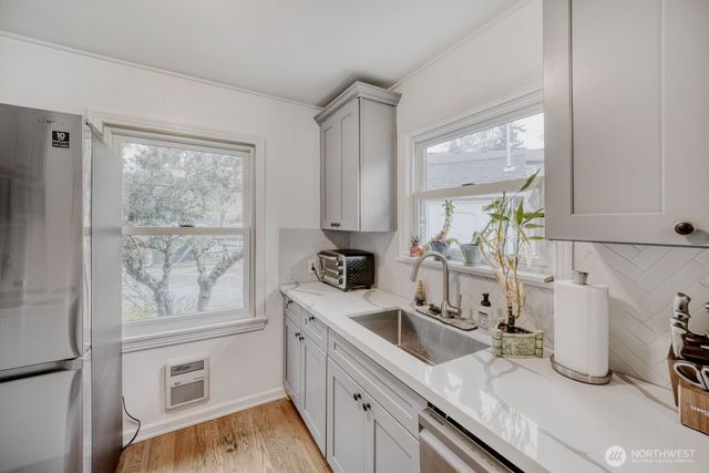 7243 S 125th Street, Seattle, WA 98178