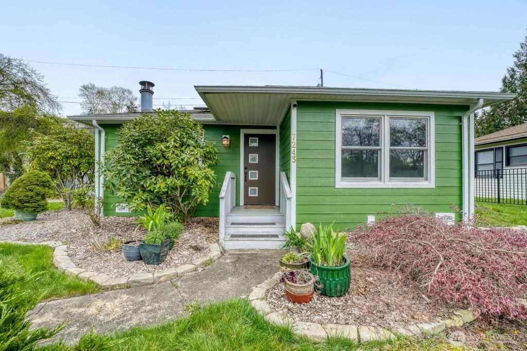 7243 S 125th Street, Seattle, WA 98178