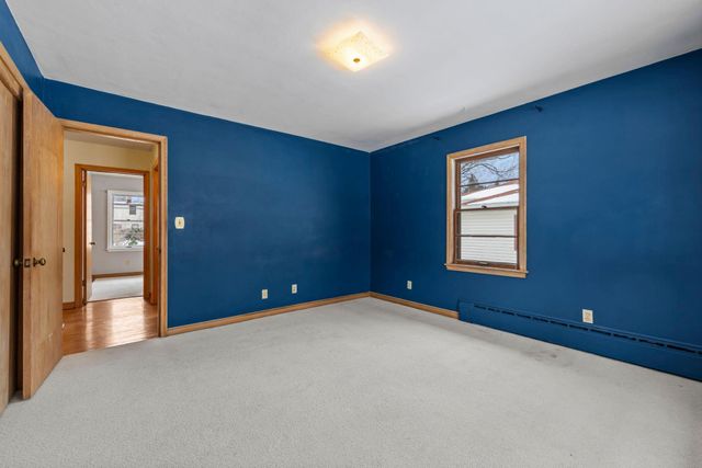 1362 Belmont Lane W, Roseville, MN 55113