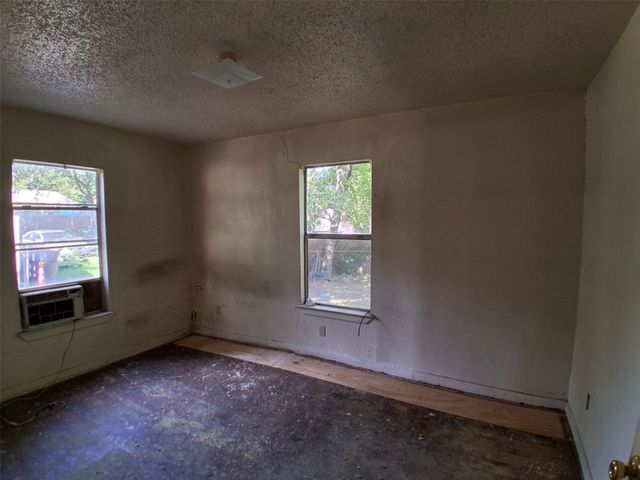 2917 Cypress Avenue, Dallas, TX 75227