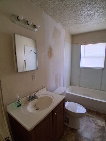 2917 Cypress Avenue, Dallas, TX 75227