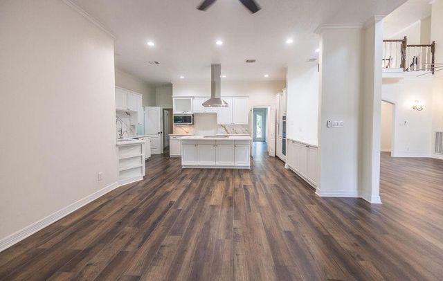 3230 Lake Island Drive, Montgomery, TX 77356