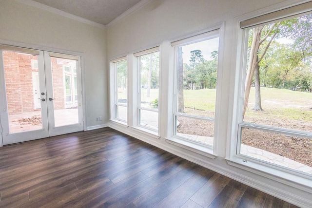 3230 Lake Island Drive, Montgomery, TX 77356