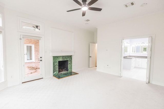 3230 Lake Island Drive, Montgomery, TX 77356