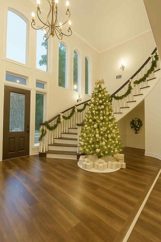 3230 Lake Island Drive, Montgomery, TX 77356