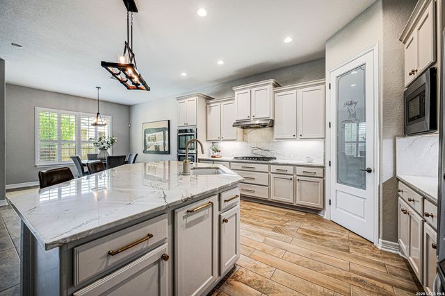 3803 Padova, San Antonio, TX 78258