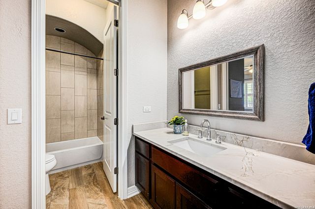 3803 Padova, San Antonio, TX 78258