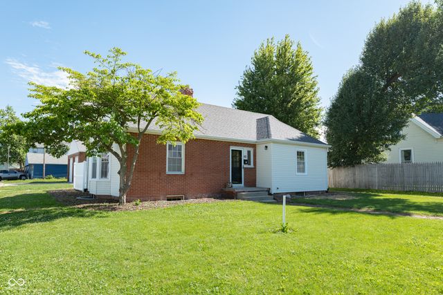 1100 S A Street, Elwood, IN 46036