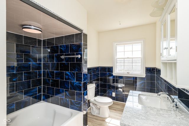 1100 S A Street, Elwood, IN 46036