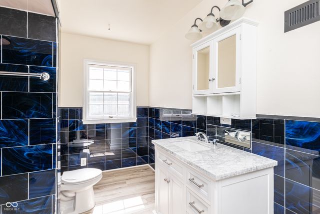 1100 S A Street, Elwood, IN 46036