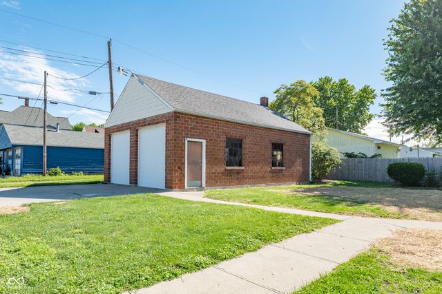 1100 S A Street, Elwood, IN 46036