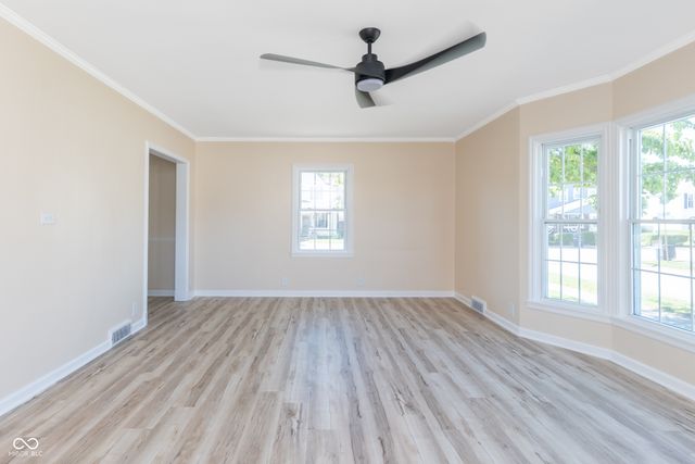 1100 S A Street, Elwood, IN 46036