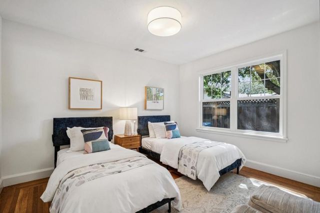 111 Elm Street, Menlo Park, CA 94025