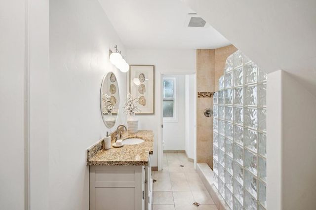 111 Elm Street, Menlo Park, CA 94025