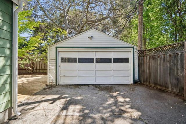 111 Elm Street, Menlo Park, CA 94025