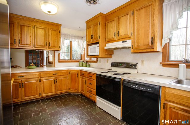 164 Harland Road, Norwich, CT 06360