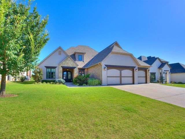 233 Saint Claire Drive, Edmond, OK 73025