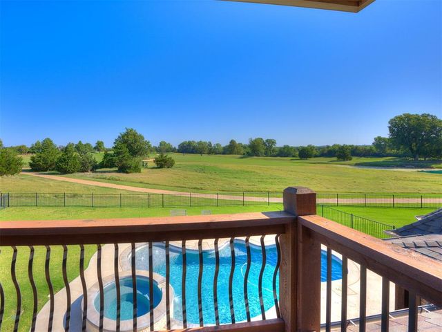 233 Saint Claire Drive, Edmond, OK 73025