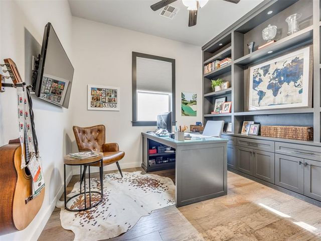233 Saint Claire Drive, Edmond, OK 73025