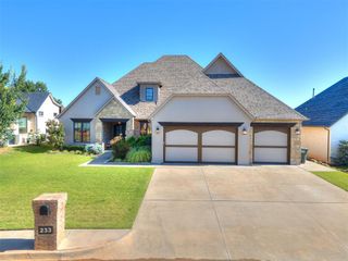 233 Saint Claire Drive, Edmond, OK 73025