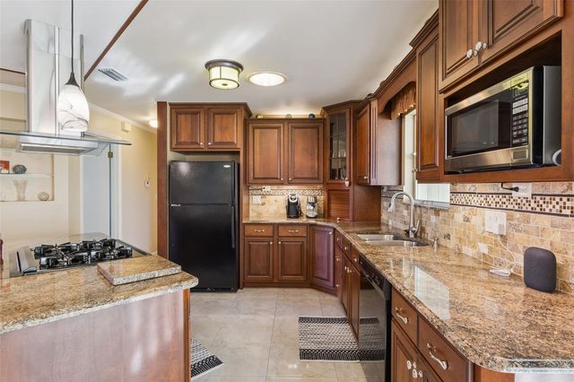 26041 NEWCOMBE CIRCLE, Leesburg, FL 34748