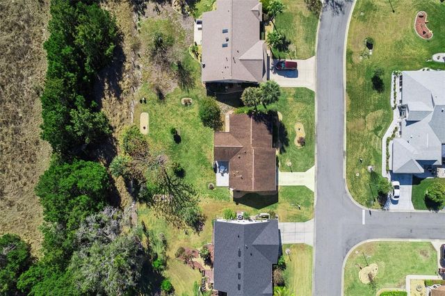 26041 NEWCOMBE CIRCLE, Leesburg, FL 34748