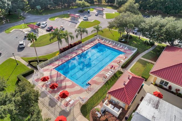 26041 NEWCOMBE CIRCLE, Leesburg, FL 34748